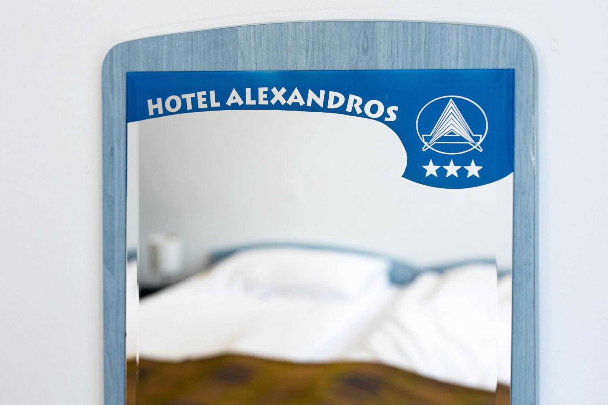 Hotel Alexandros Буштени Экстерьер фото